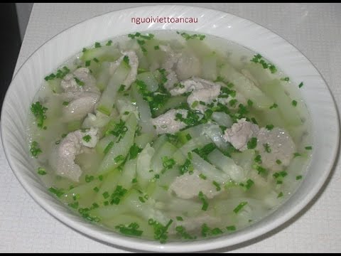You are currently viewing How to Make Fuzzy Melon Soup with Sliced Pork
